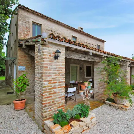 Locazione Turistica Casa Mare Gabicce-1 아파트 그라다라