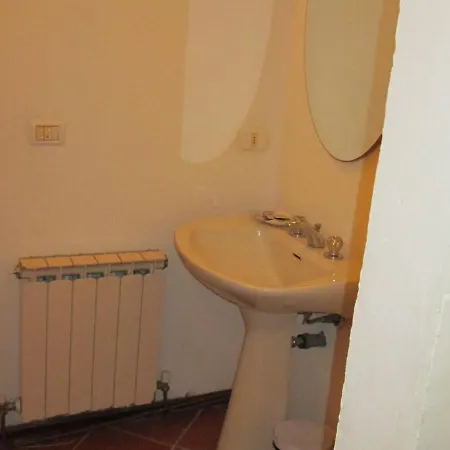 아파트 Locazione Turistica Casa Mare Gabicce-1 *